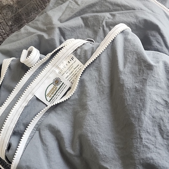 SOLD - Picture 2 of 5